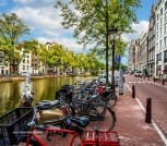 Local tour guide in Amsterdam, Netherlands. Marzena Disseldorp. Amsterdam attractions. 