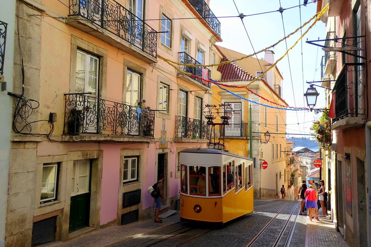 Zwiedzanie Lizbony z przewodnikiem. Atrakcje Lizbony 