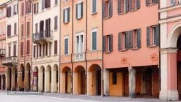 Local tour tour guide in Bologna Kasia Koziel. Bologna attractions